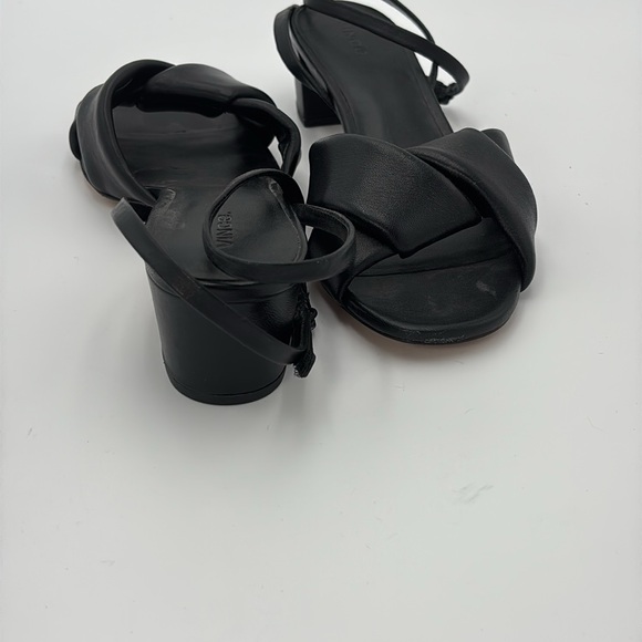 NEW Vince Rosalie Black Leather Block Heels 40 - Picture 5 of 5